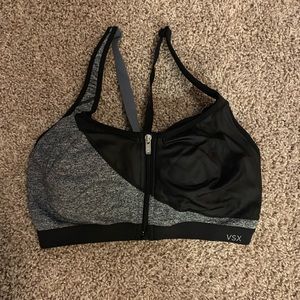 Incredible Knockout Front-Close by Victoria Sport